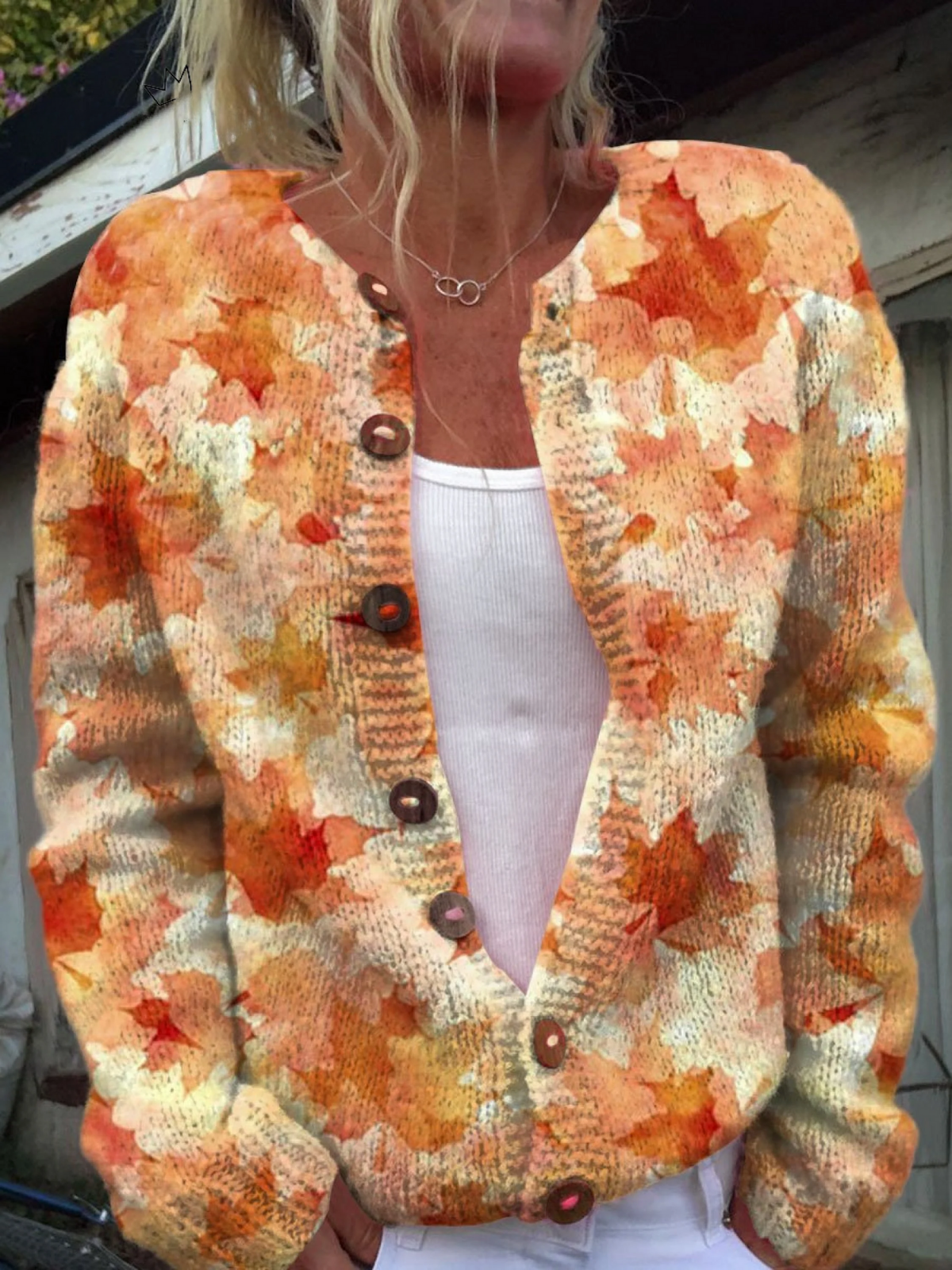Damaris | Cardigan with Autumn Leaf Print