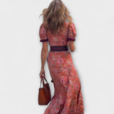 Elegant pink maxi dress with short sleeves